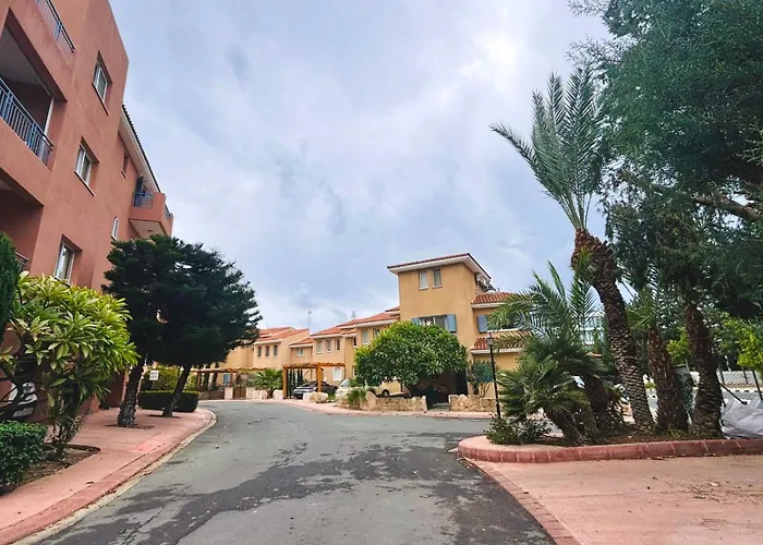 Limnaria Oasis 207 - 1 Bedroom Poolside And Retreat Daire *